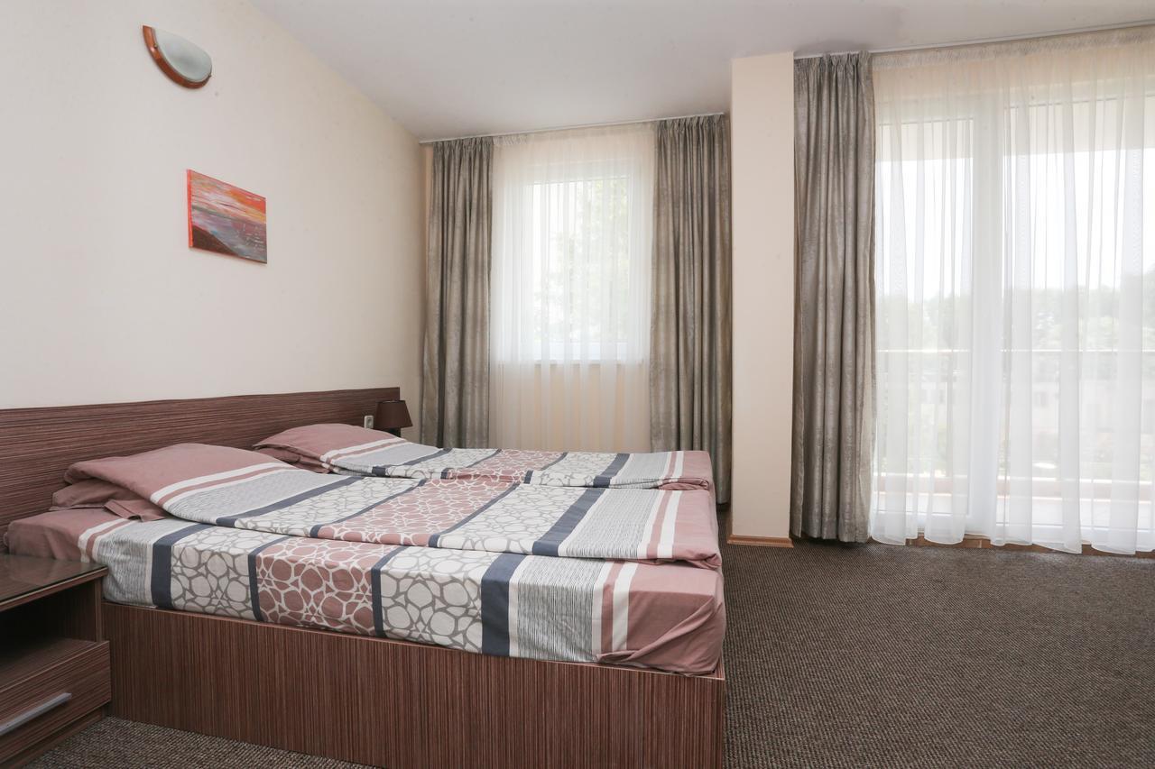 Stella Del Mare Guest House Kiten  Bagian luar foto