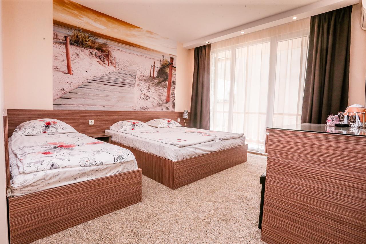Stella Del Mare Guest House Kiten  Bagian luar foto